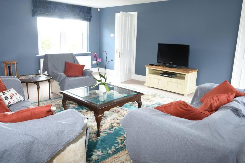 Cotswold Dog-Friendly Holiday Home Stroud  Exterior photo
