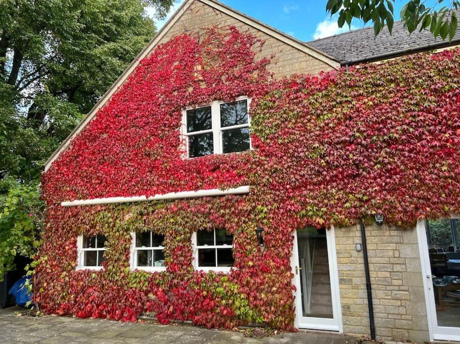 Cotswold Dog-Friendly Holiday Home Stroud  Exterior photo