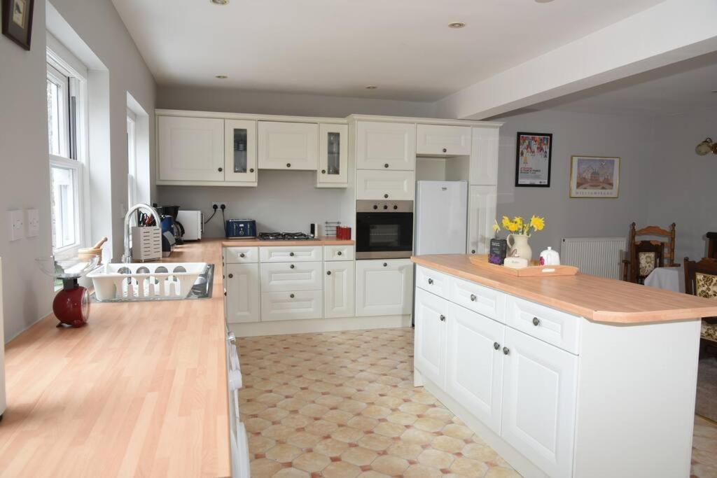 Cotswold Dog-Friendly Holiday Home Stroud  Exterior photo
