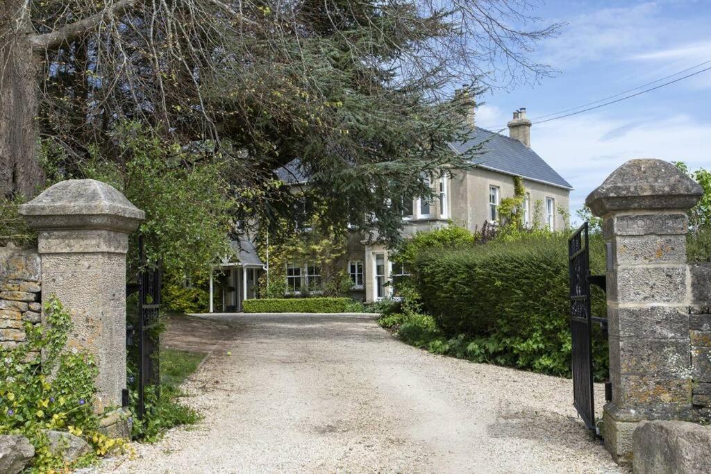 Cotswold Dog-Friendly Holiday Home Stroud  Exterior photo